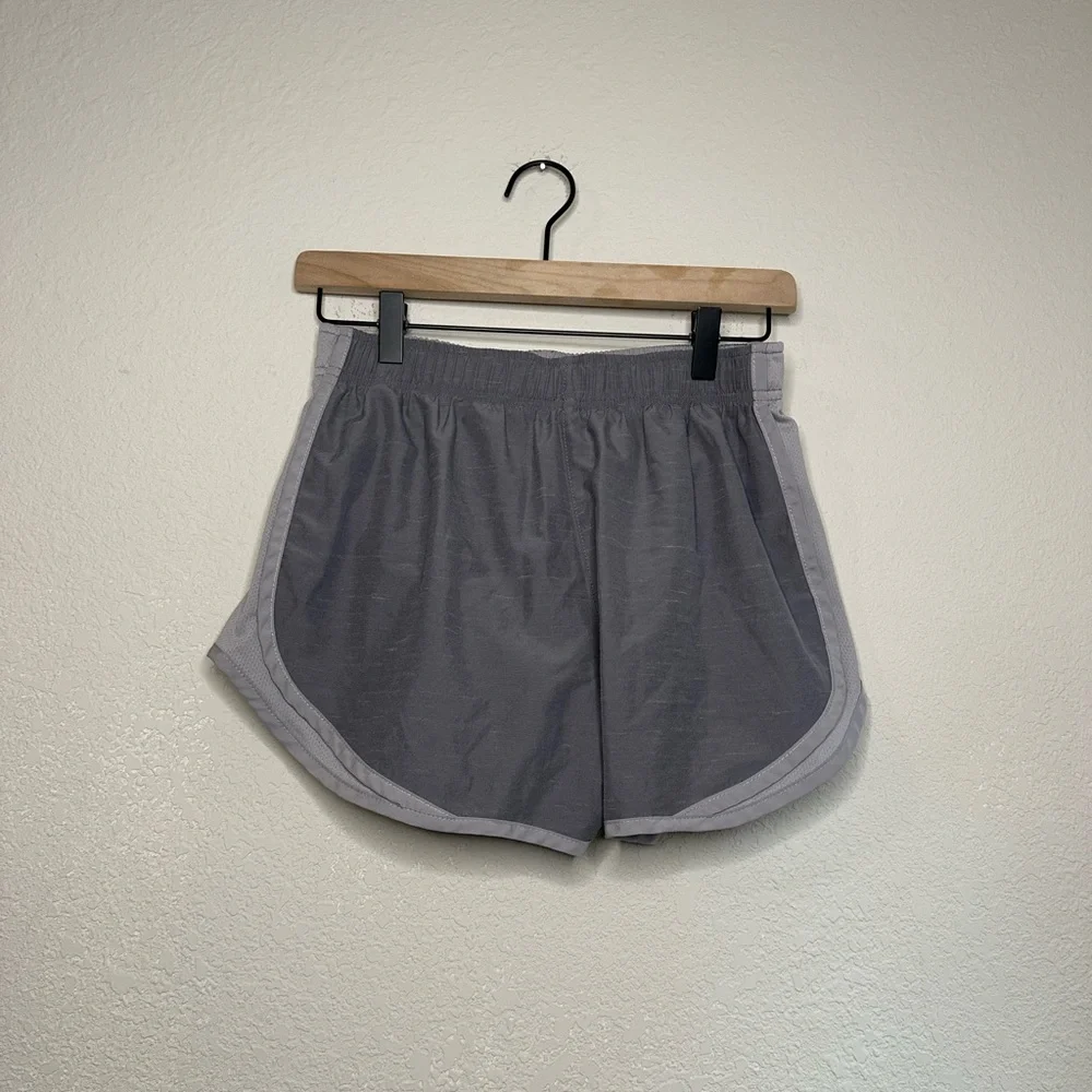 Nike Gray Athletic Shorts - Picture 2 of 3